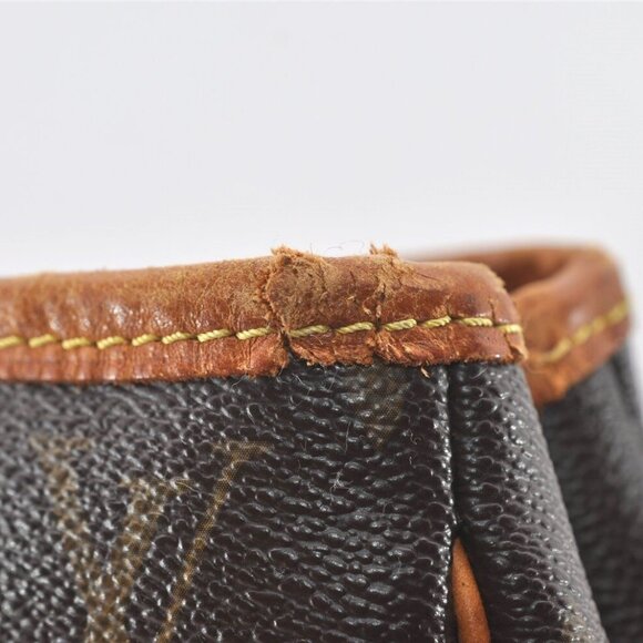 Louis Vuitton Monogram Batignolles Vertical Tote Bag - Picture 15 of 16